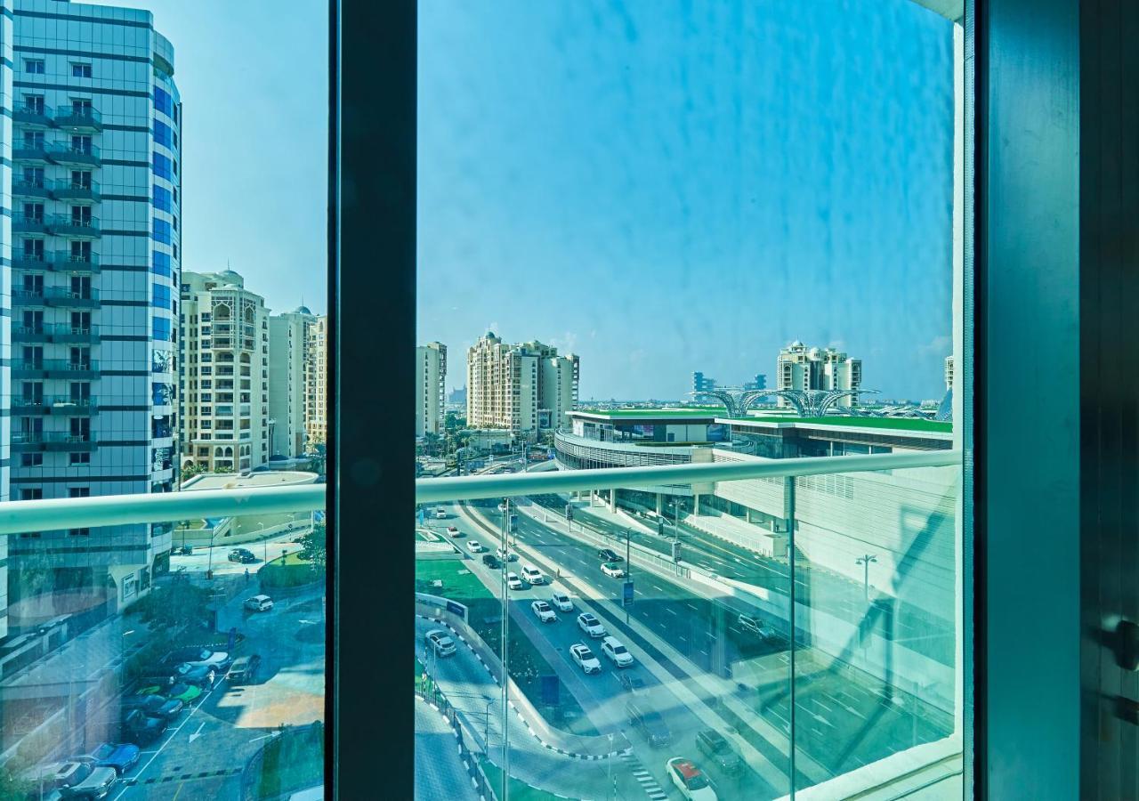 Apartment First Class In Seven Palm With Direct Access To The West Palm And Nakheel Mall *