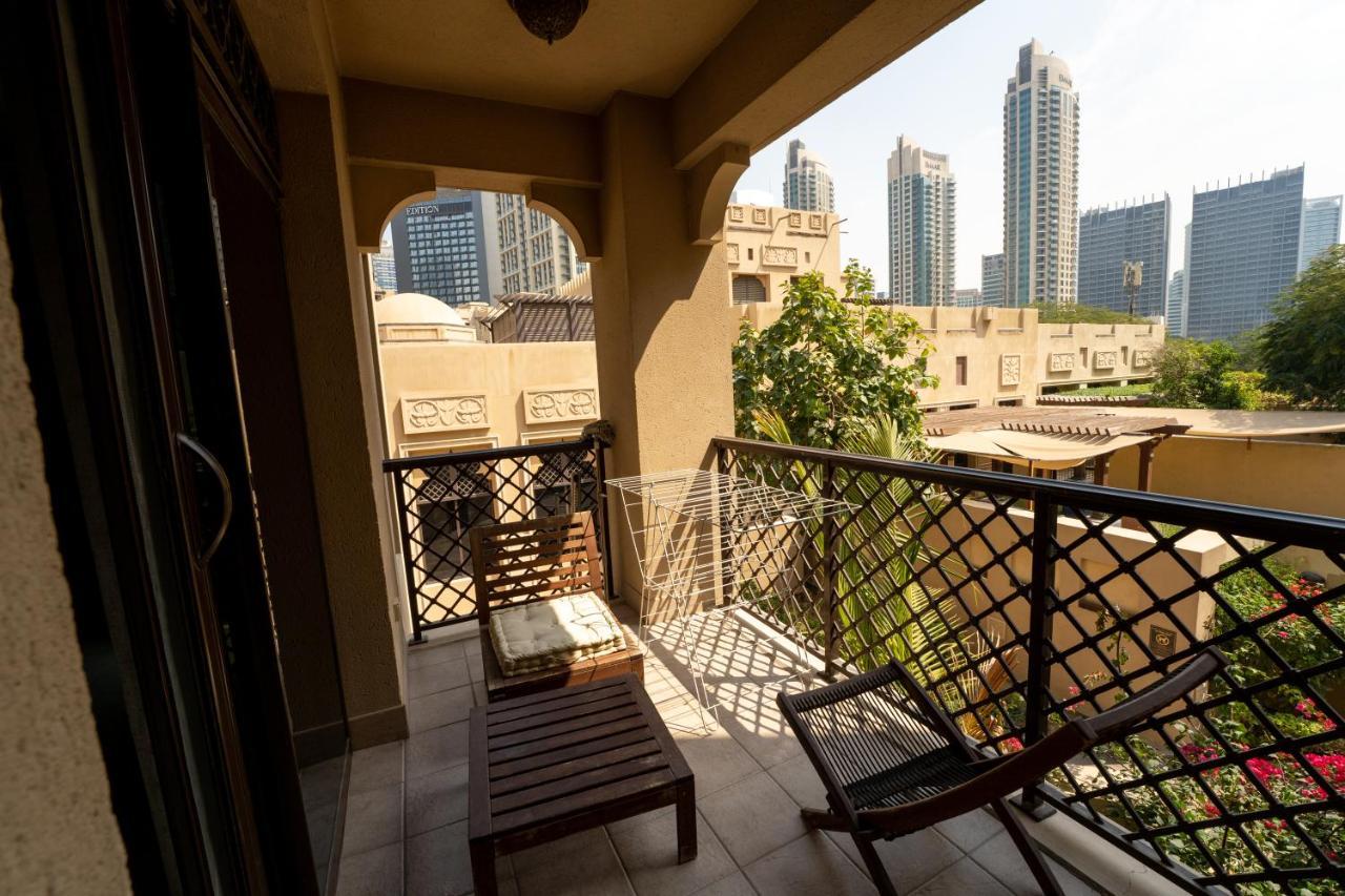 Apartment Healing Downtown Dxb Dubai