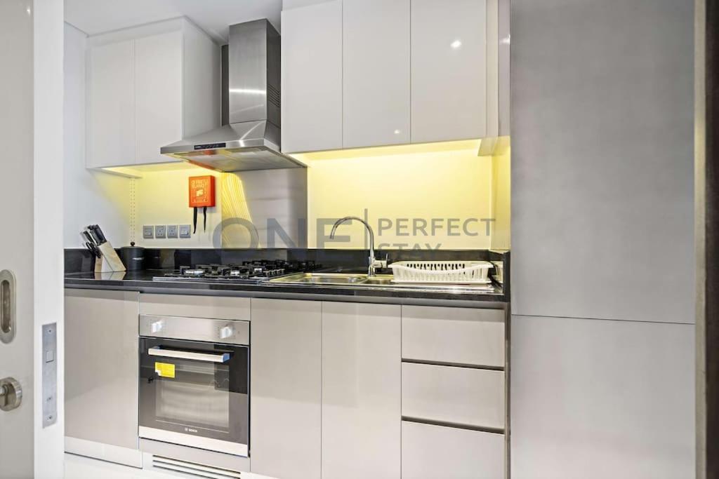 Apartment Luxurious Retreat In Maison Prive, *