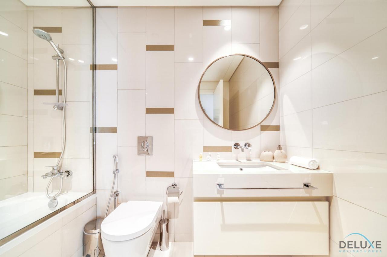 Gorgeous 2br At Beach Vista Tower 1 Emaar Beachfront Marina By Deluxe Apartment *