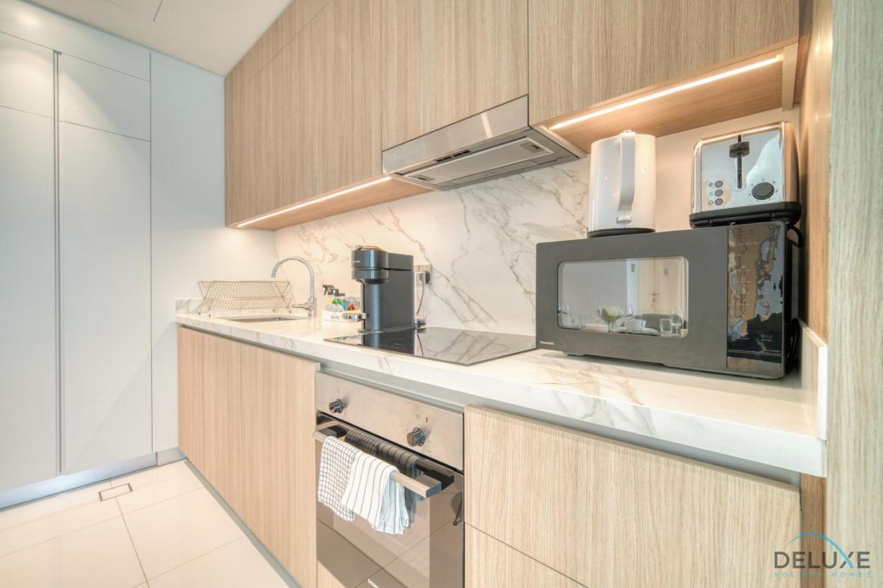 Gorgeous 2br At Beach Vista Tower 1 Emaar Beachfront Marina By Deluxe Apartment *
