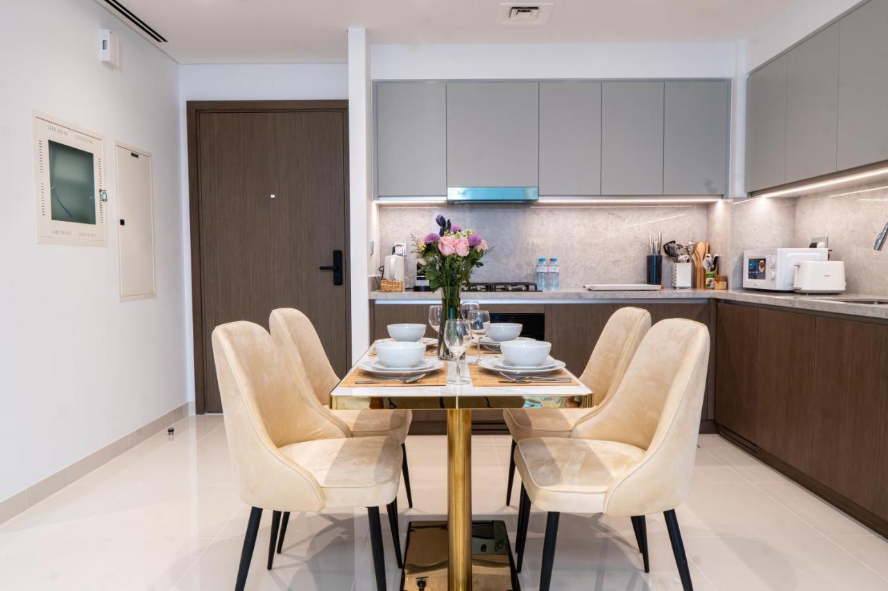 Your Luxury Beachfront Living *