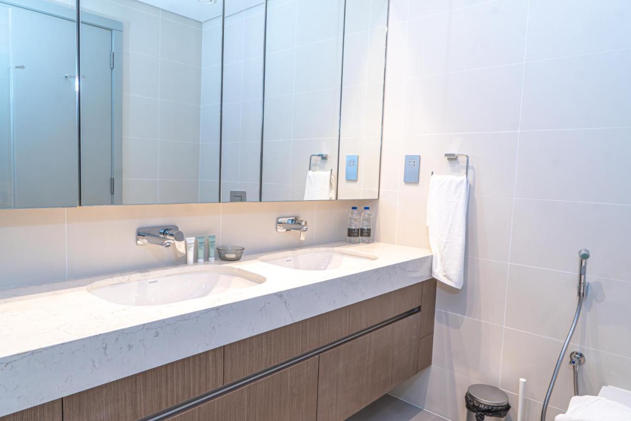 Your Luxury Beachfront Living Apartamento *