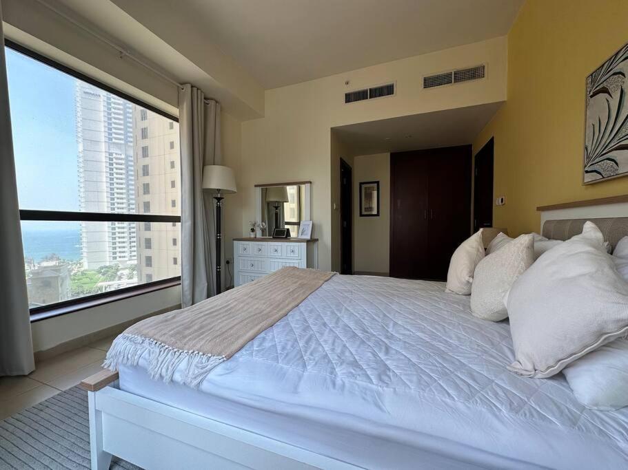 Apartamento Sun, Sand, And Fun - King Bed, Sofa Bed! Sleeps 4 Dubai
