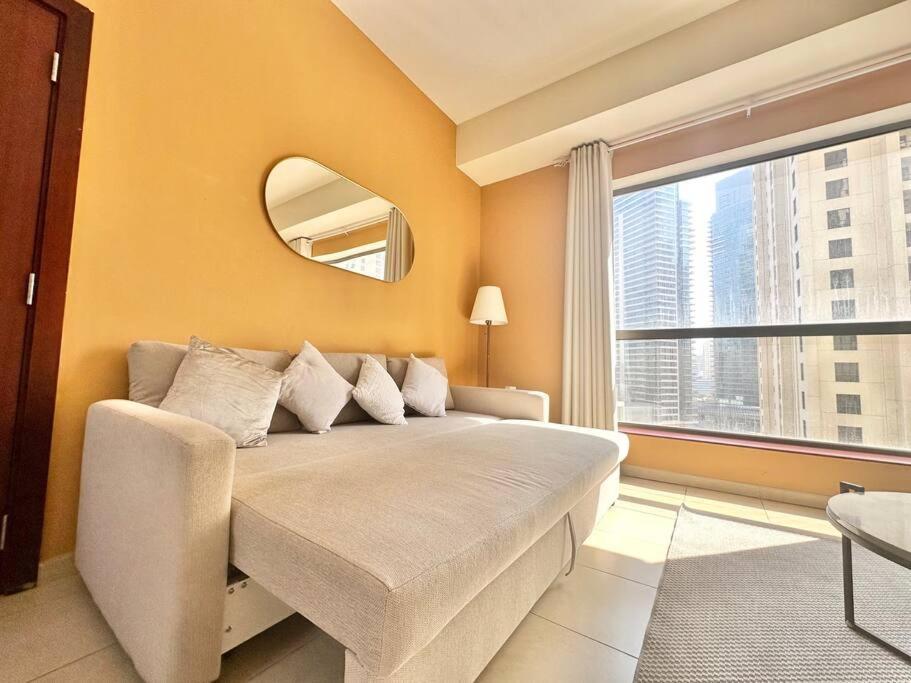 Sun, Sand, And Fun - King Bed, Sofa Bed! Sleeps 4 Apartamento
