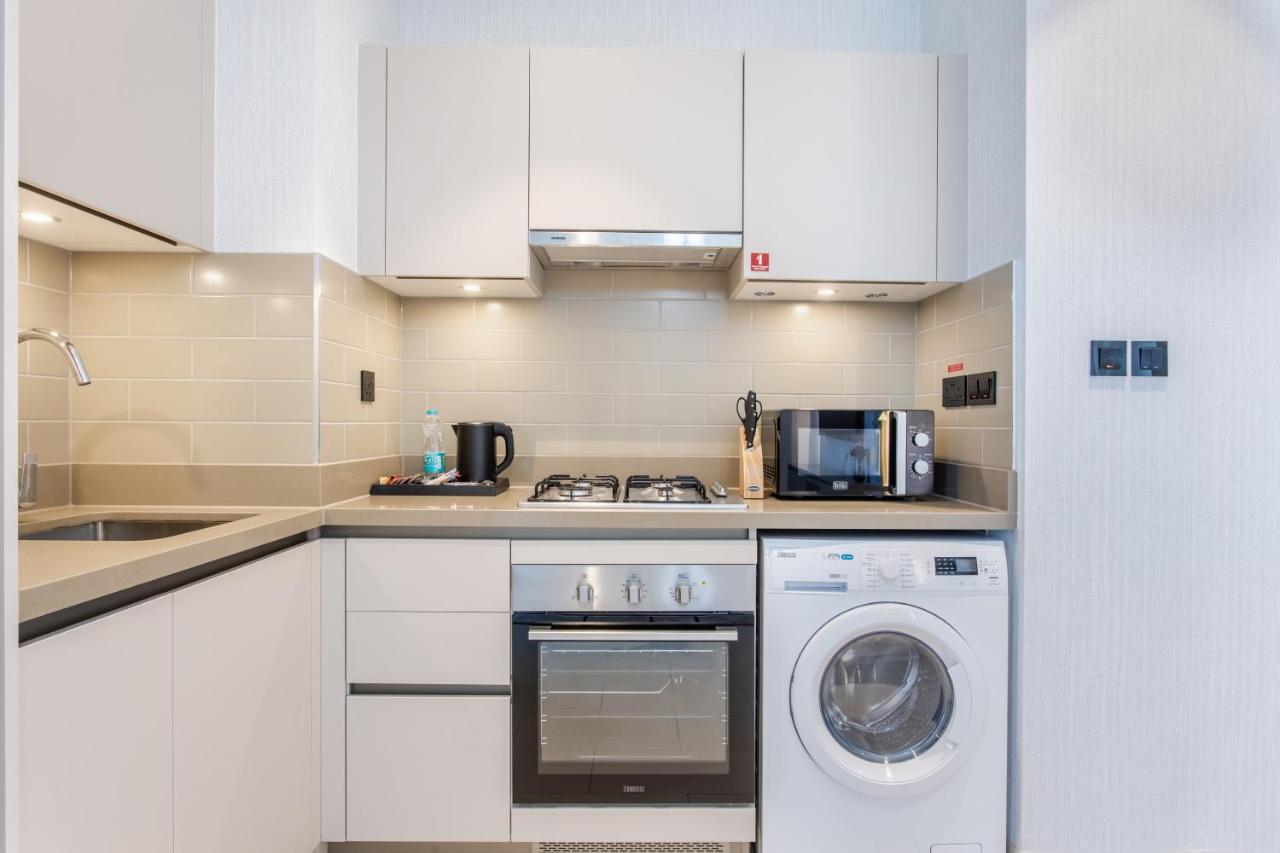 Apartment By Latinem Luxury 1br Cvr B2704 Near Burj Khalifa Dubai