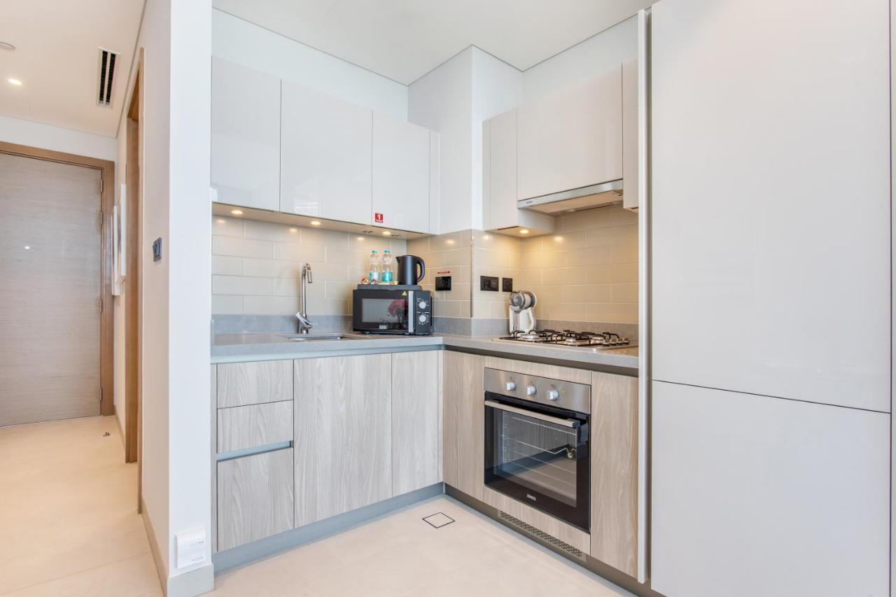 By Latinem Luxury 1br Holiday W2805 Near Burj Khalifa * Dubai
