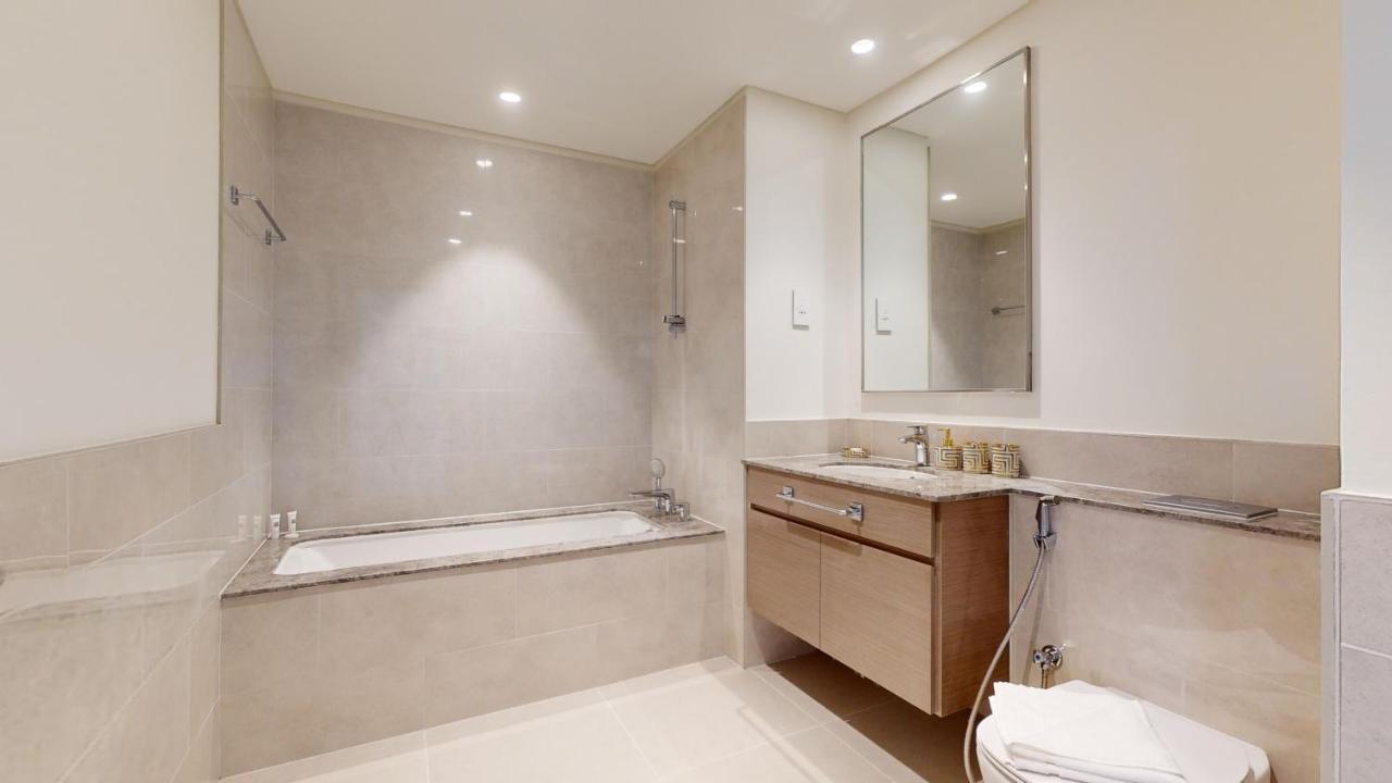 Primestay - 1 1br, Downtown Dubai