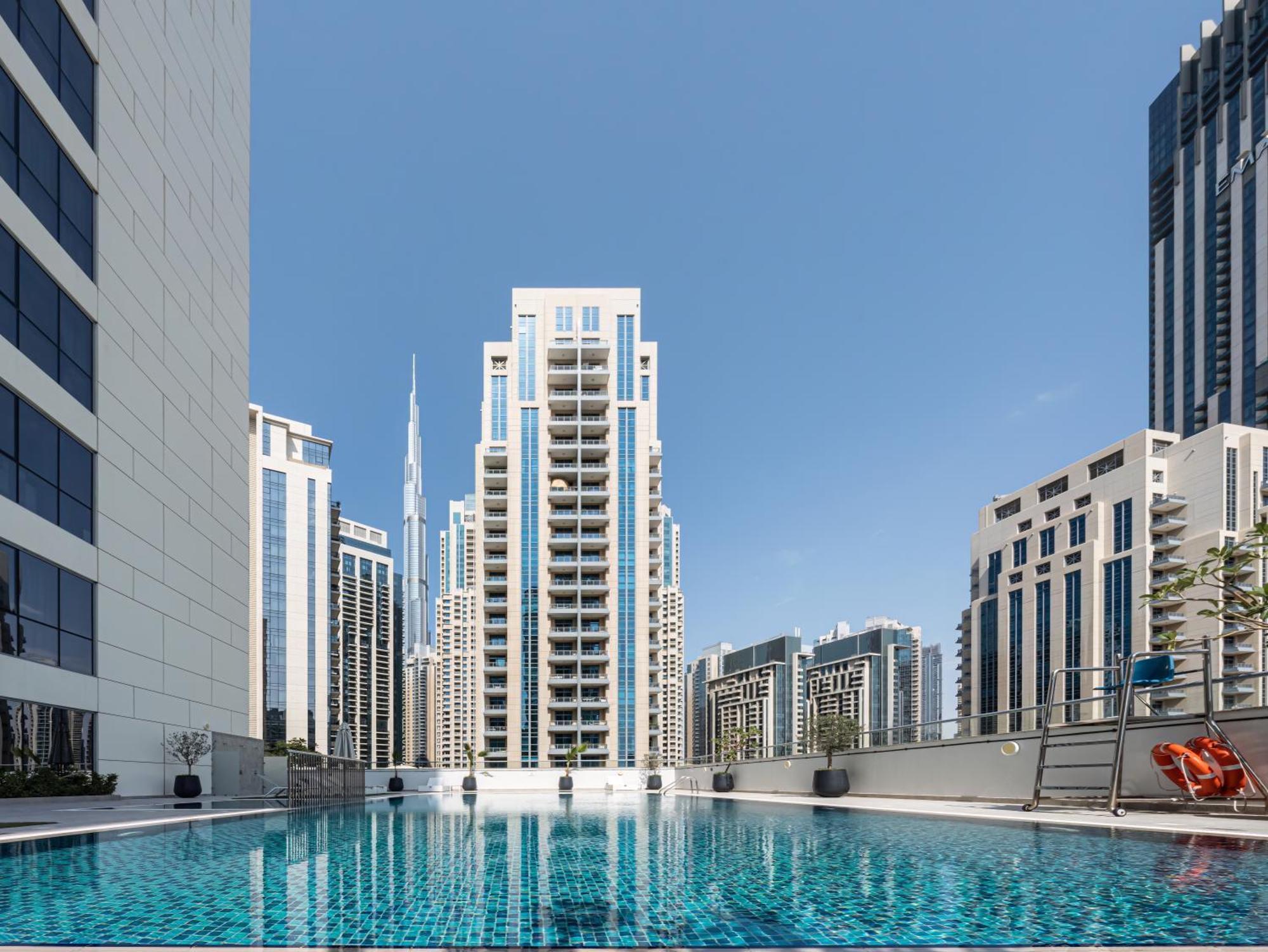 Stunning & Spacious Central 2bed 2bath Burj View Apartment *