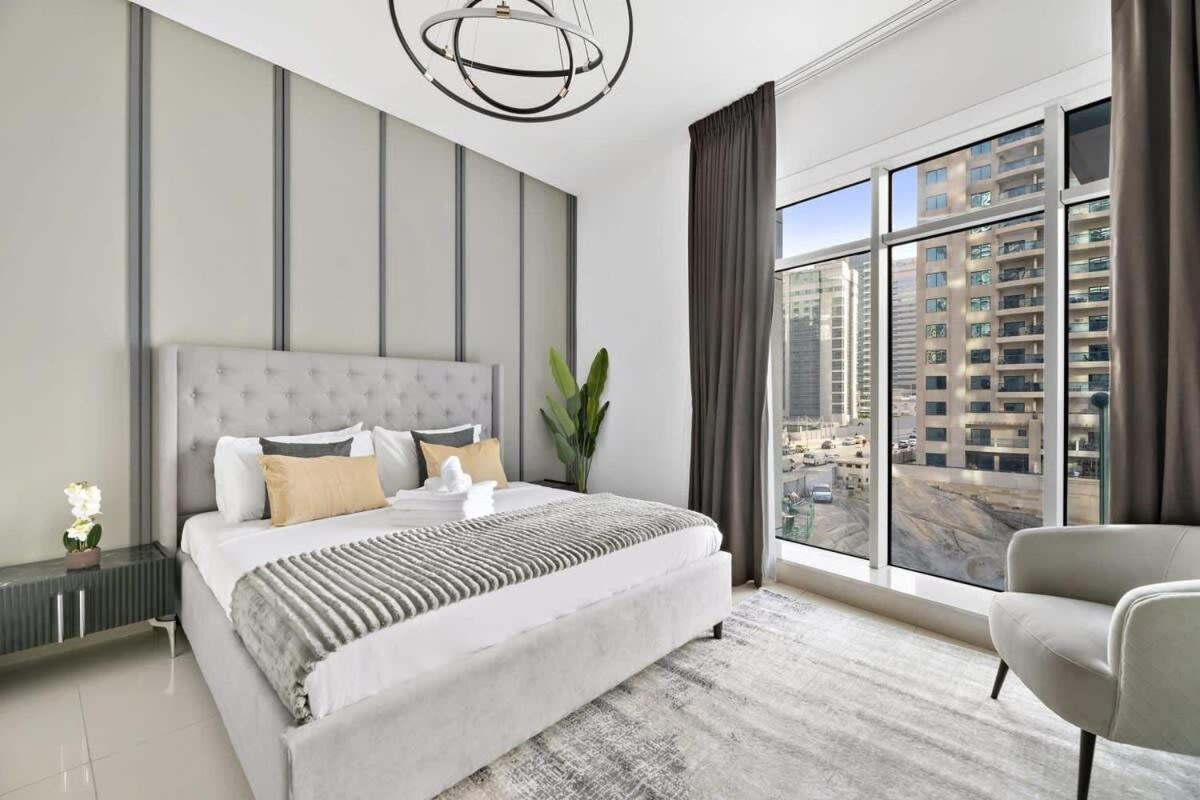 Silkhaus Ideal For Big Family, 5bdr With Private Roof Top Apartamento