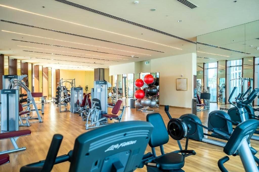 Apartment Whitesage - Unbeatable Views Of Burj Khalifa In This Huge 3br