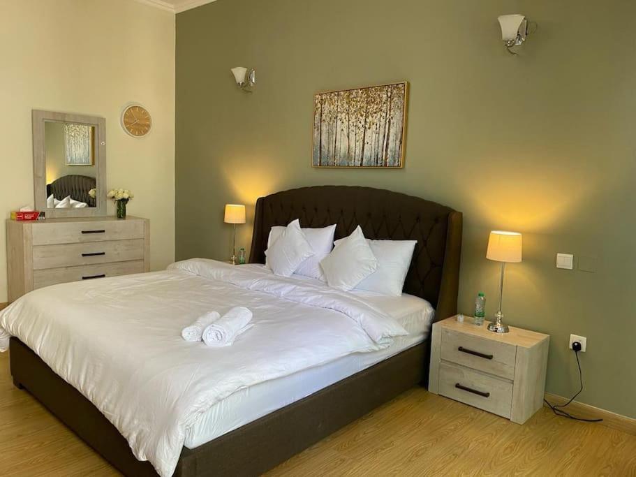 Apartment Elite Luxury - Spacious 2br Apt 1517 Sqft In Marina Both Bedroom Ensuite Walking To Metro Restaurants Beach Mall Marina Walk