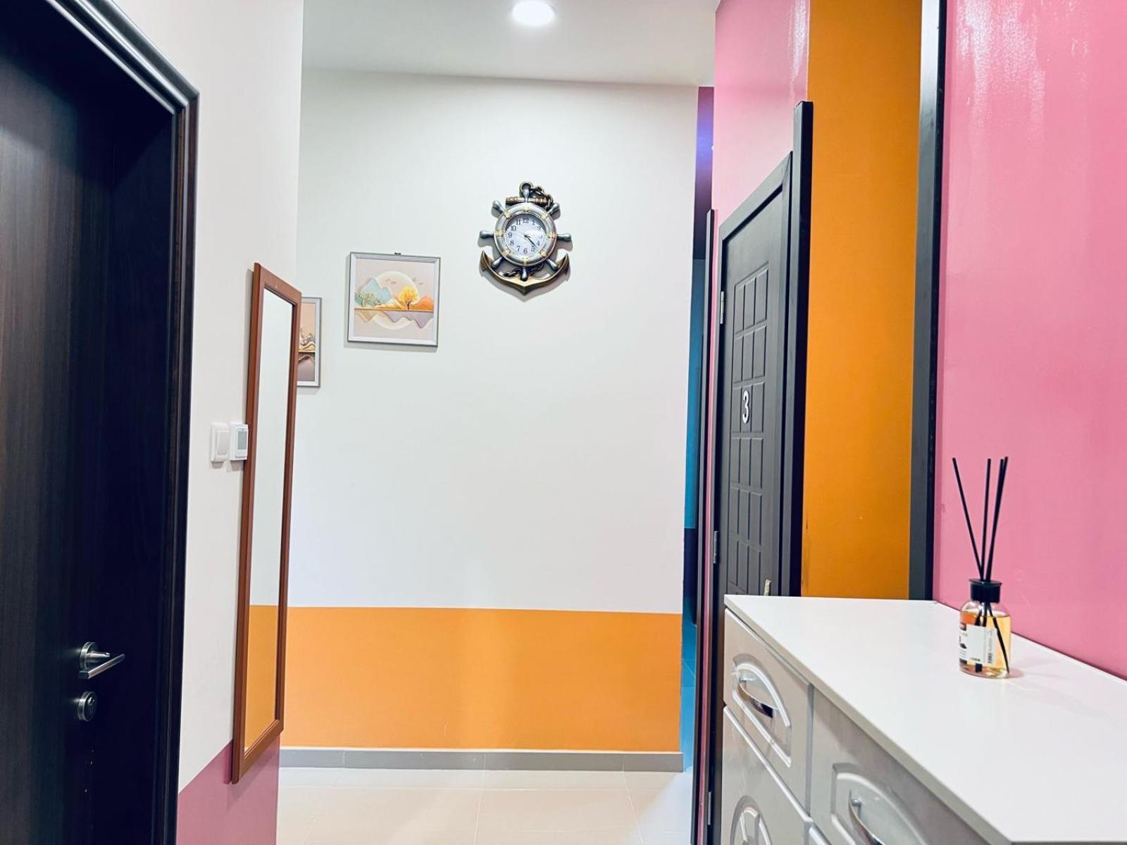 Moon Backpackers Burjman Exit 2, Family Partitions, Loft Partitions, Hospedagem domiciliar