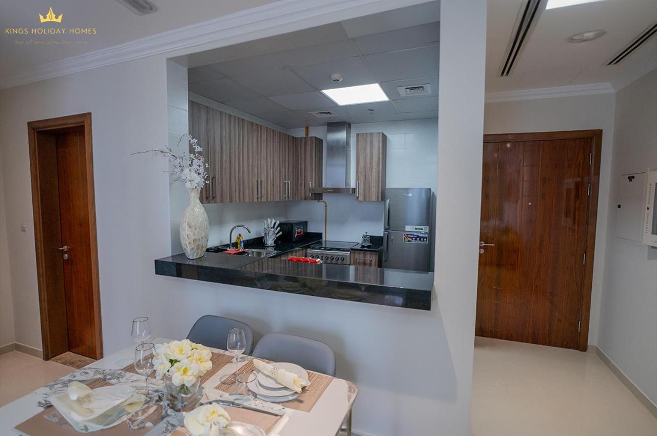 Dunya Tower Royal Burj Khalifa Street, Kings Daire *
