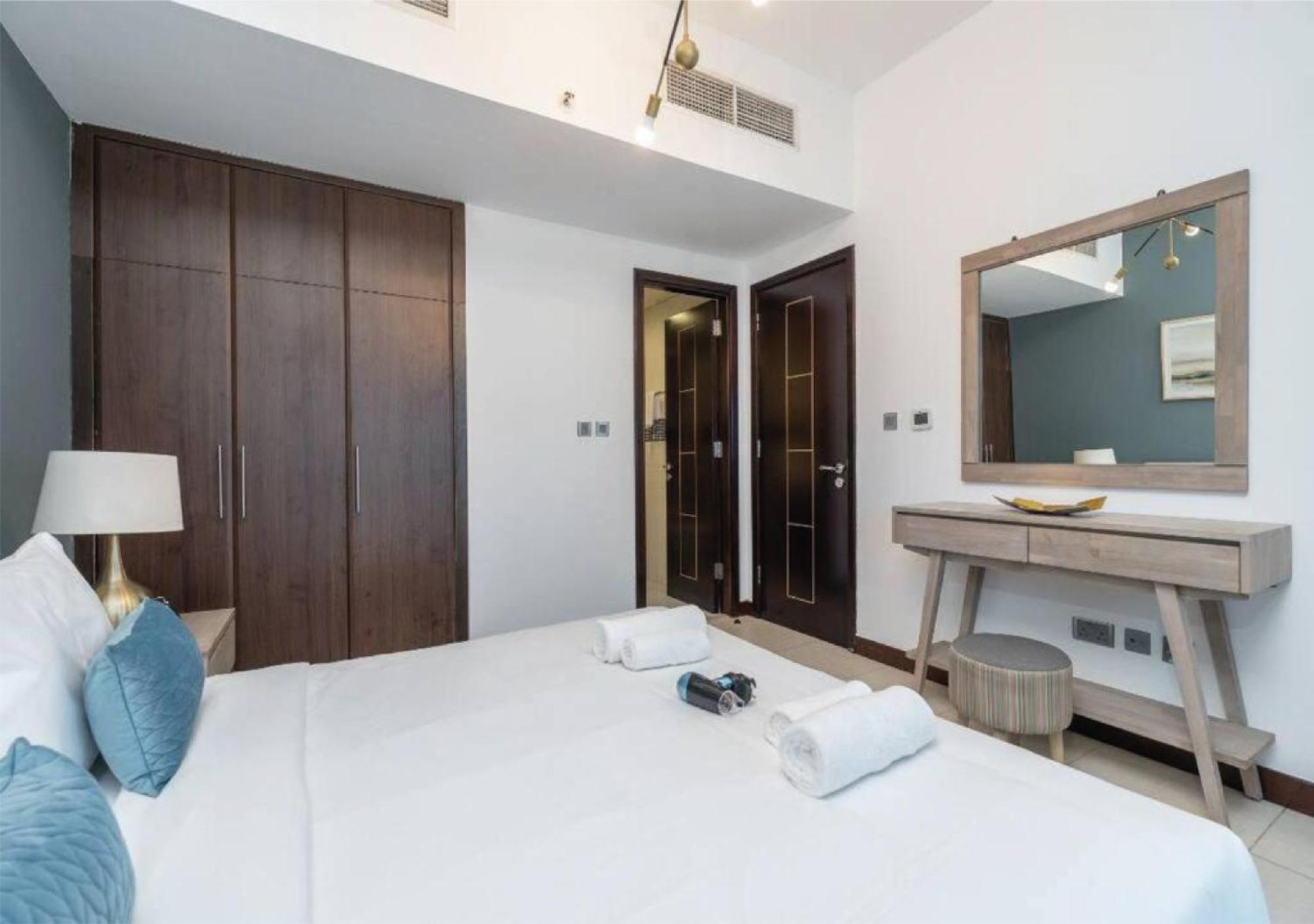 Apartment Havn - 1 Bedroom In Jlt Infront Of Dmcc Metro Dubai