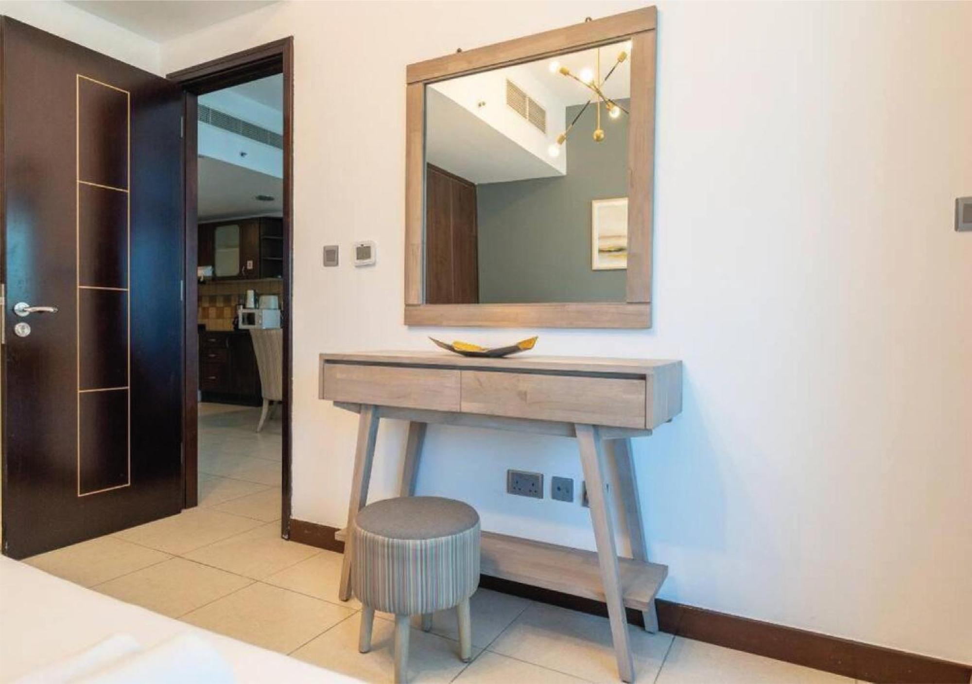 Havn - 1 Bedroom In Jlt Infront Of Dmcc Metro Dubai