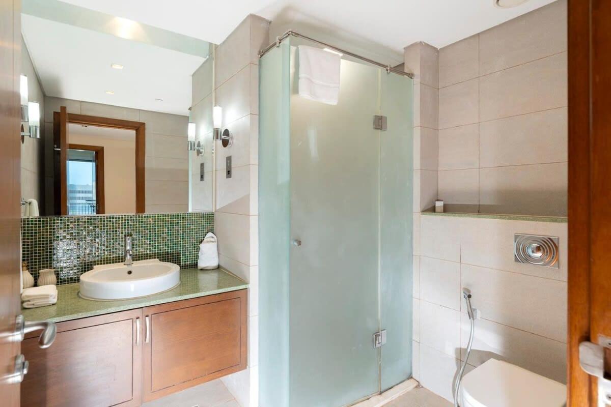 Palm Marina Residences 3bd *