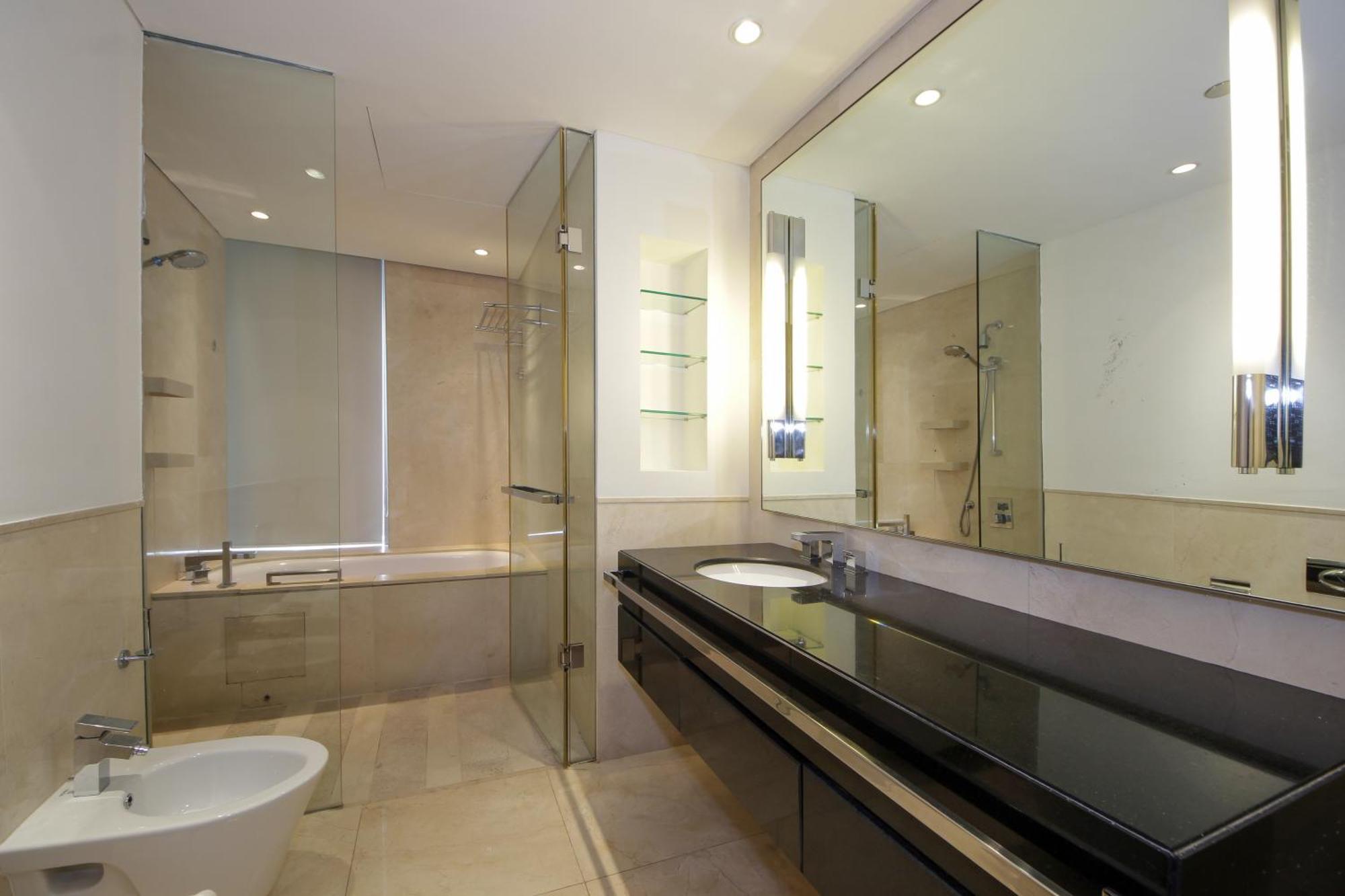 Luxury Marina View In Jw Marriott Marina Apartment