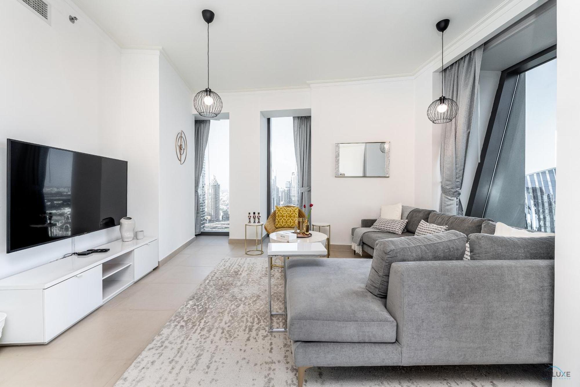 Gorgeous 2br In Burj Vista Tower 1 Downtown By Deluxe * Dubai