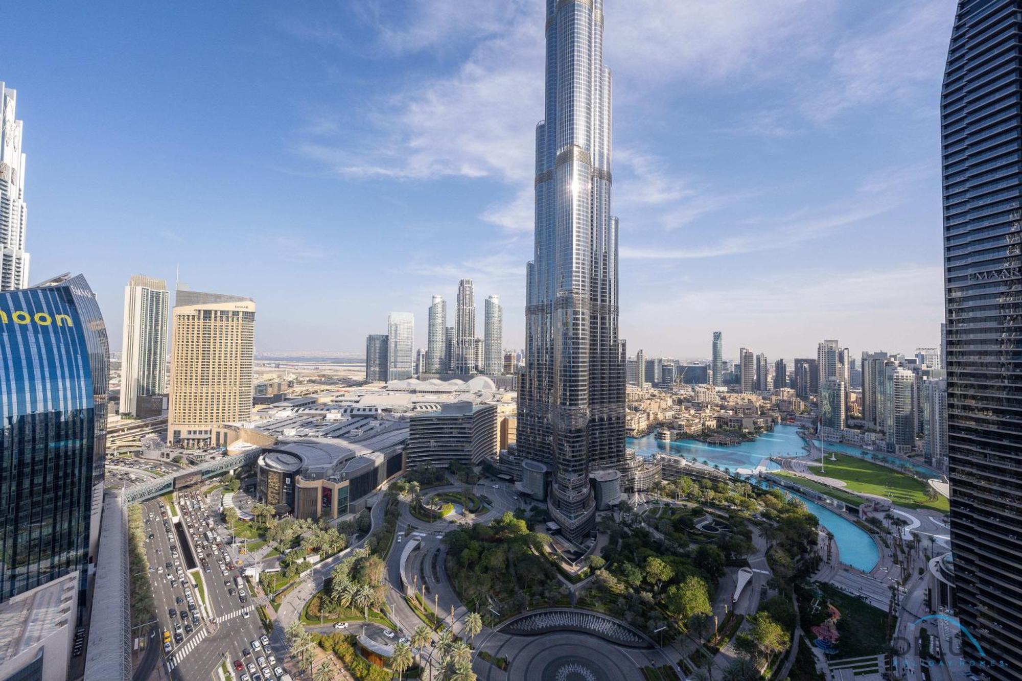 Gorgeous 2br In Burj Vista Tower 1 Downtown By Deluxe Apartment