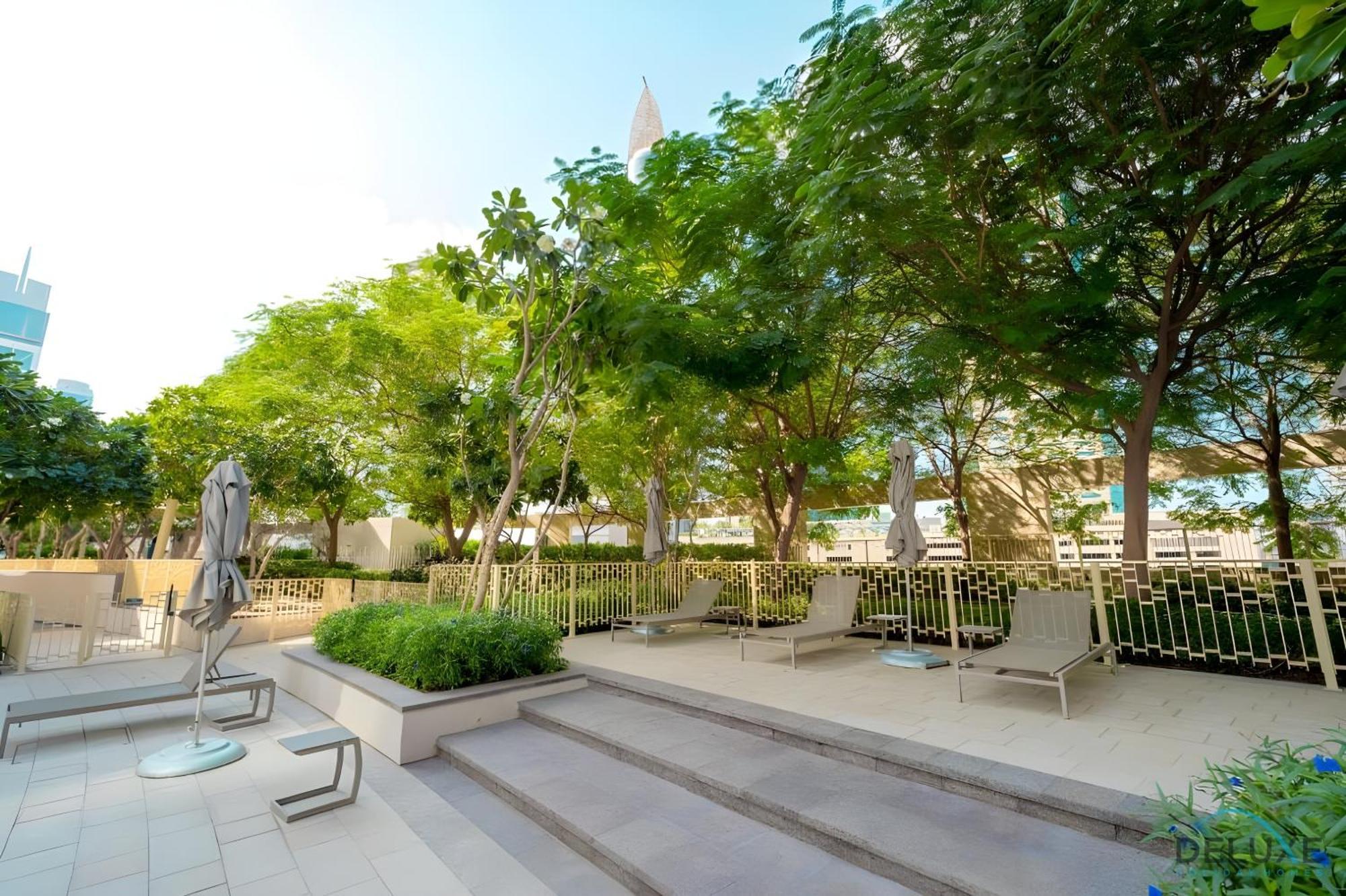 Gorgeous 2br In Burj Vista Tower 1 Downtown By Deluxe *