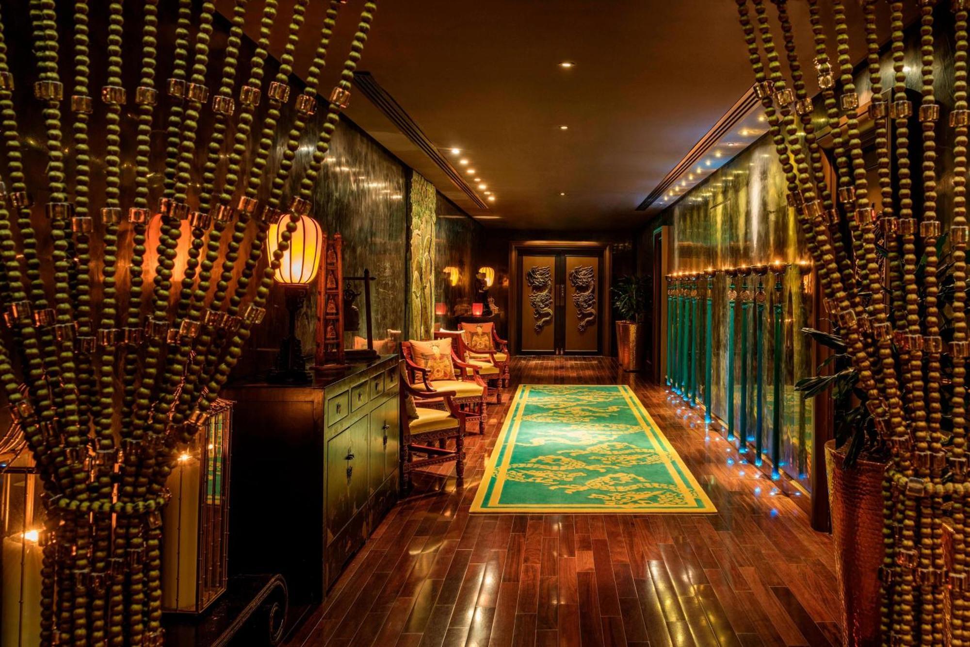 Grosvenor House, A Luxury Collection Hotel, 5*