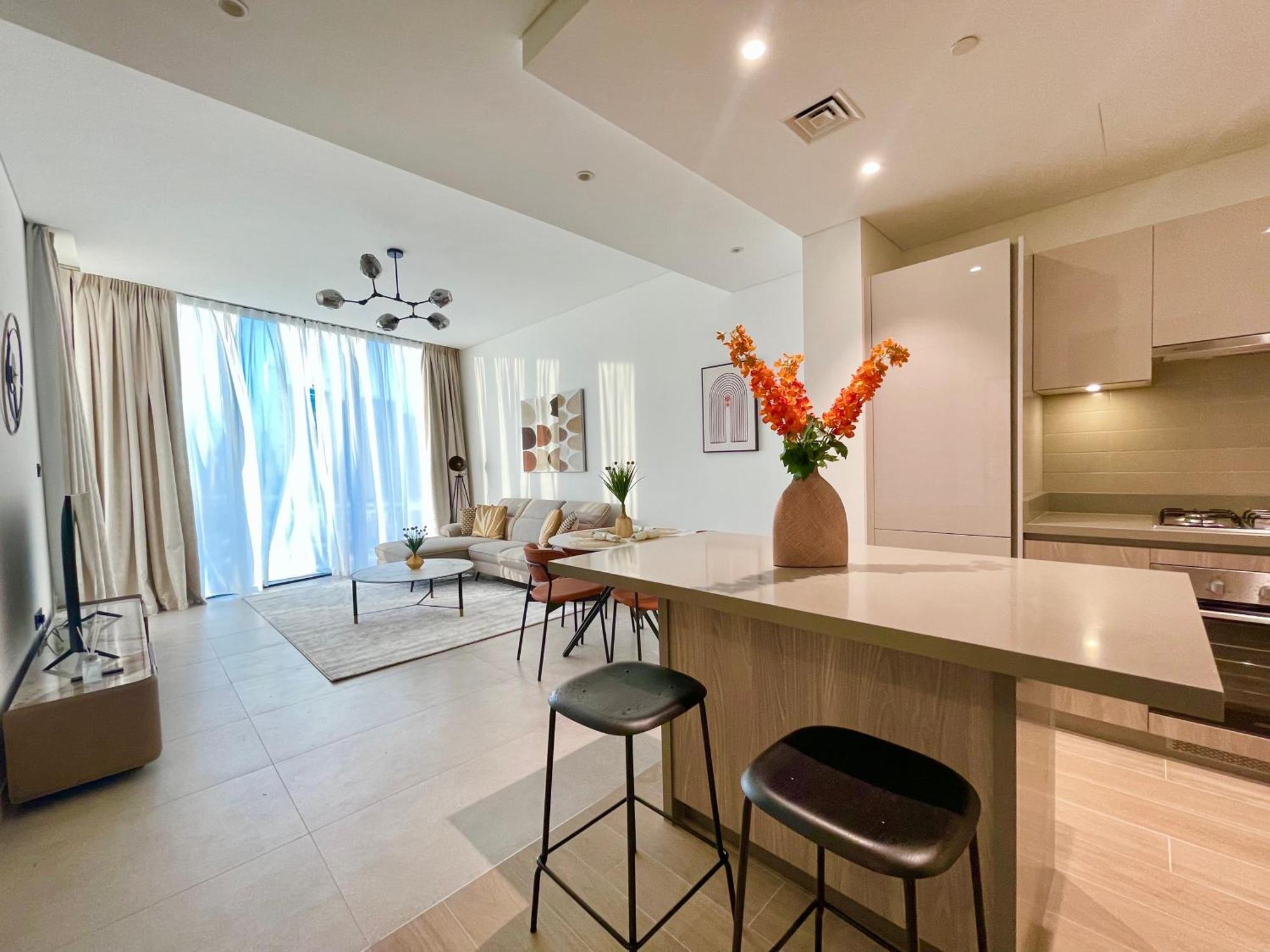 Apartment Spacious 1 Bhk In Sobha Waves Grande Dubai