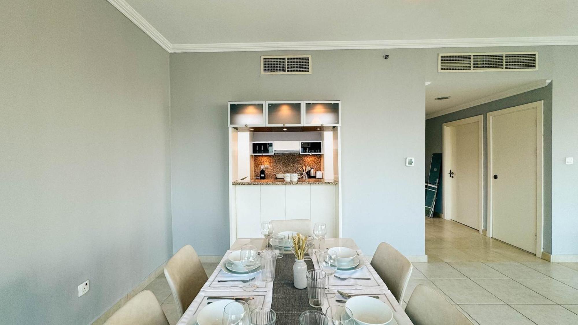 Jbr Marvel: 2br Marina Oasis - Prime Location! Daire