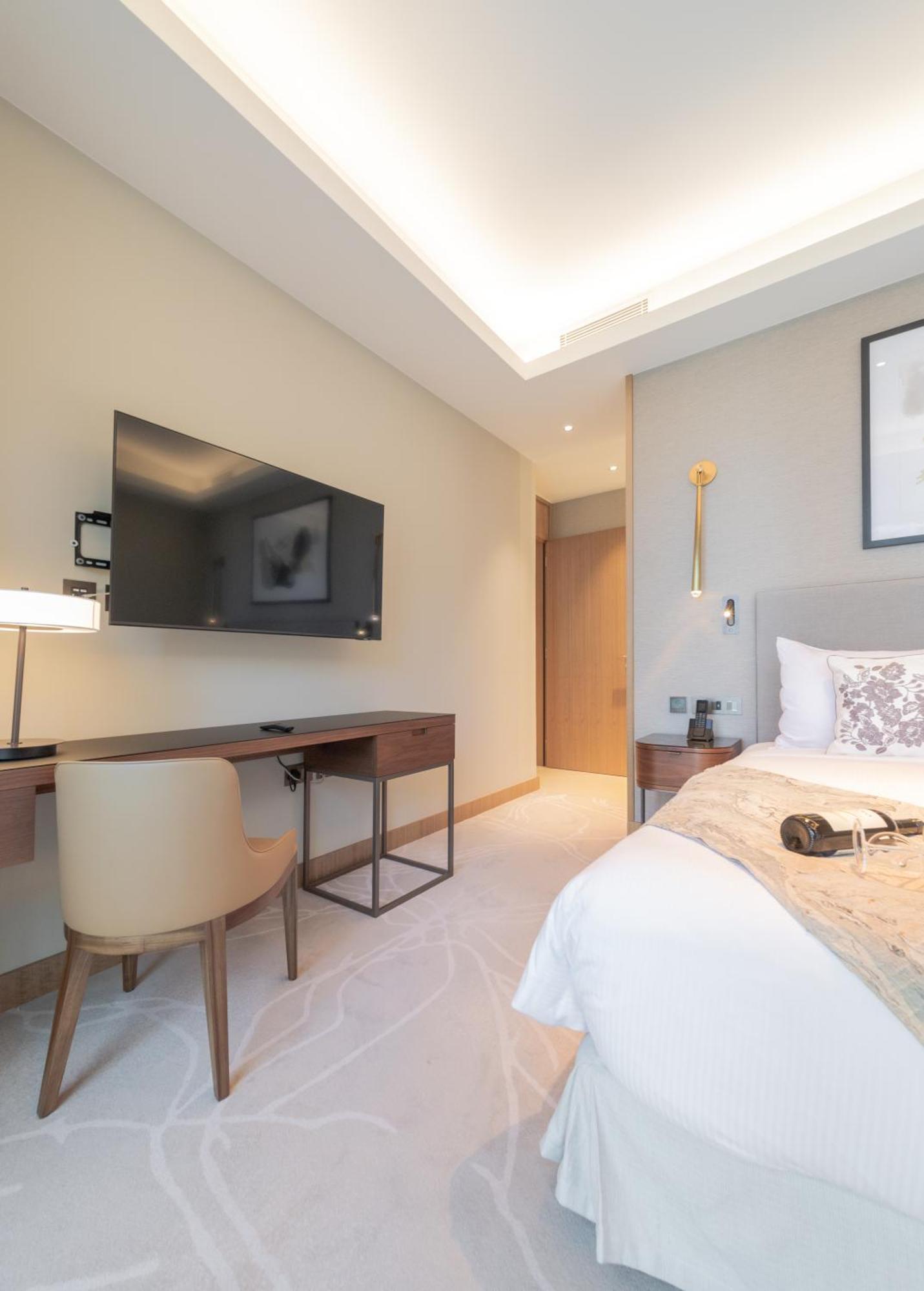 Eden's Homes & - Address Opera District Residences Dubai