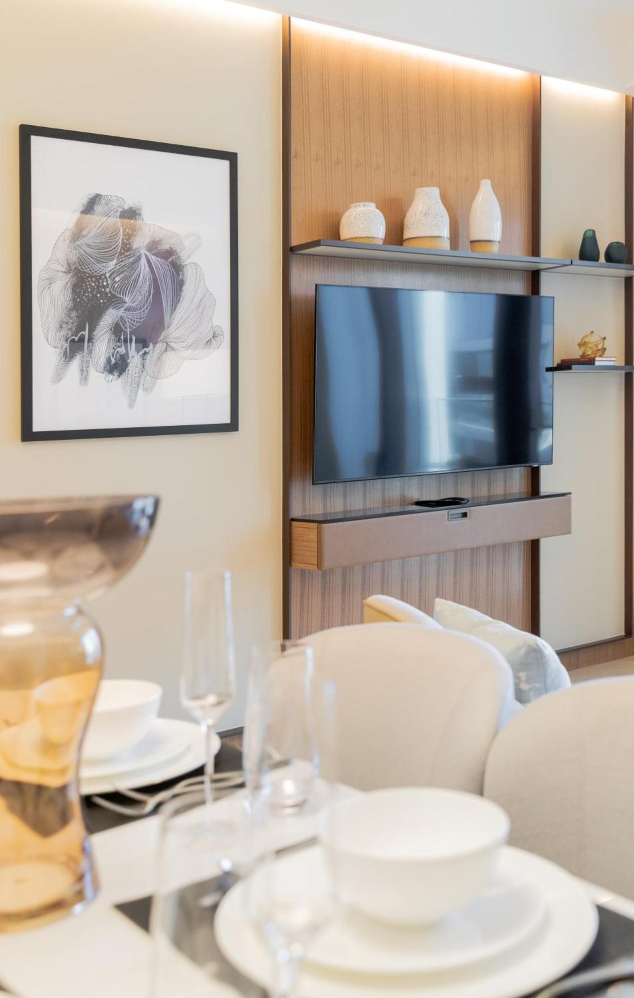 Apartment Eden's Homes & - Address Opera District Residences *