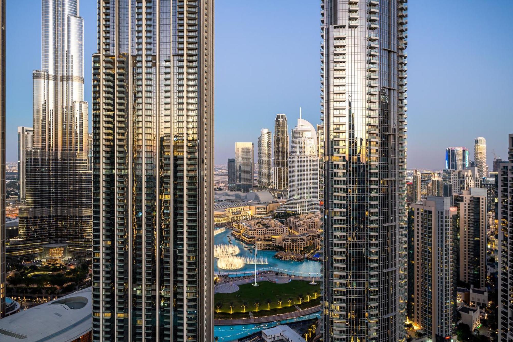 Sky-high Gem: Burj Khalifa & Fountain View Dubai