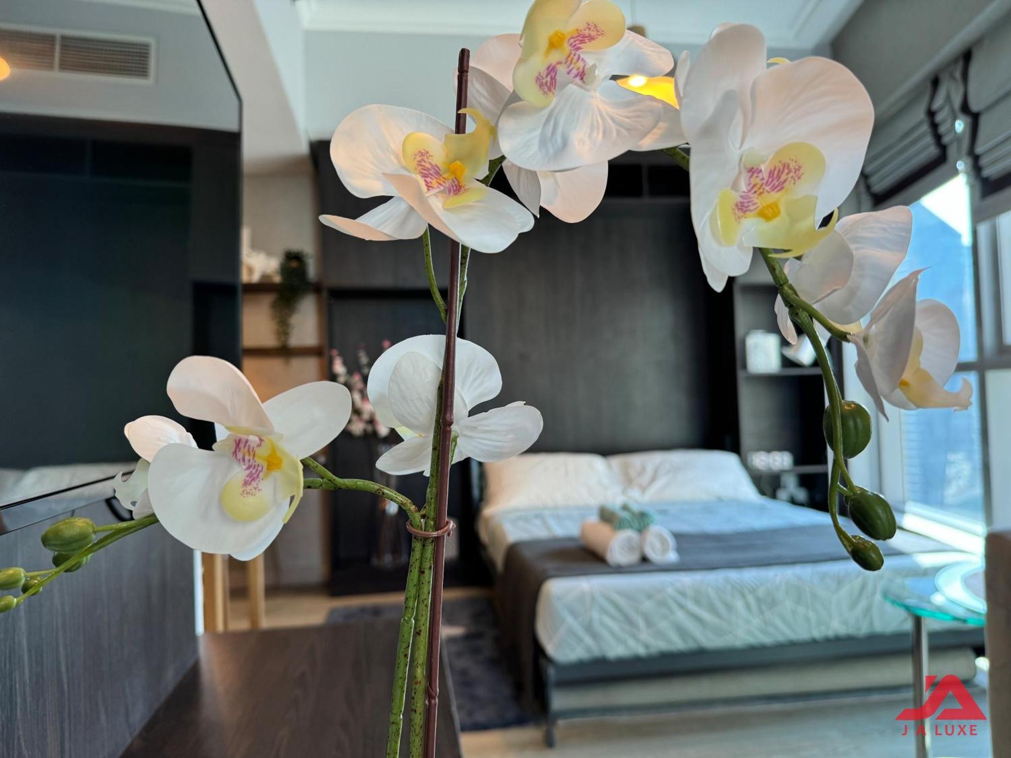 Cozy Marina & Sea View In Bay Tower Marina With Modern Gym & Pool, Steps To & Metro Apartment *