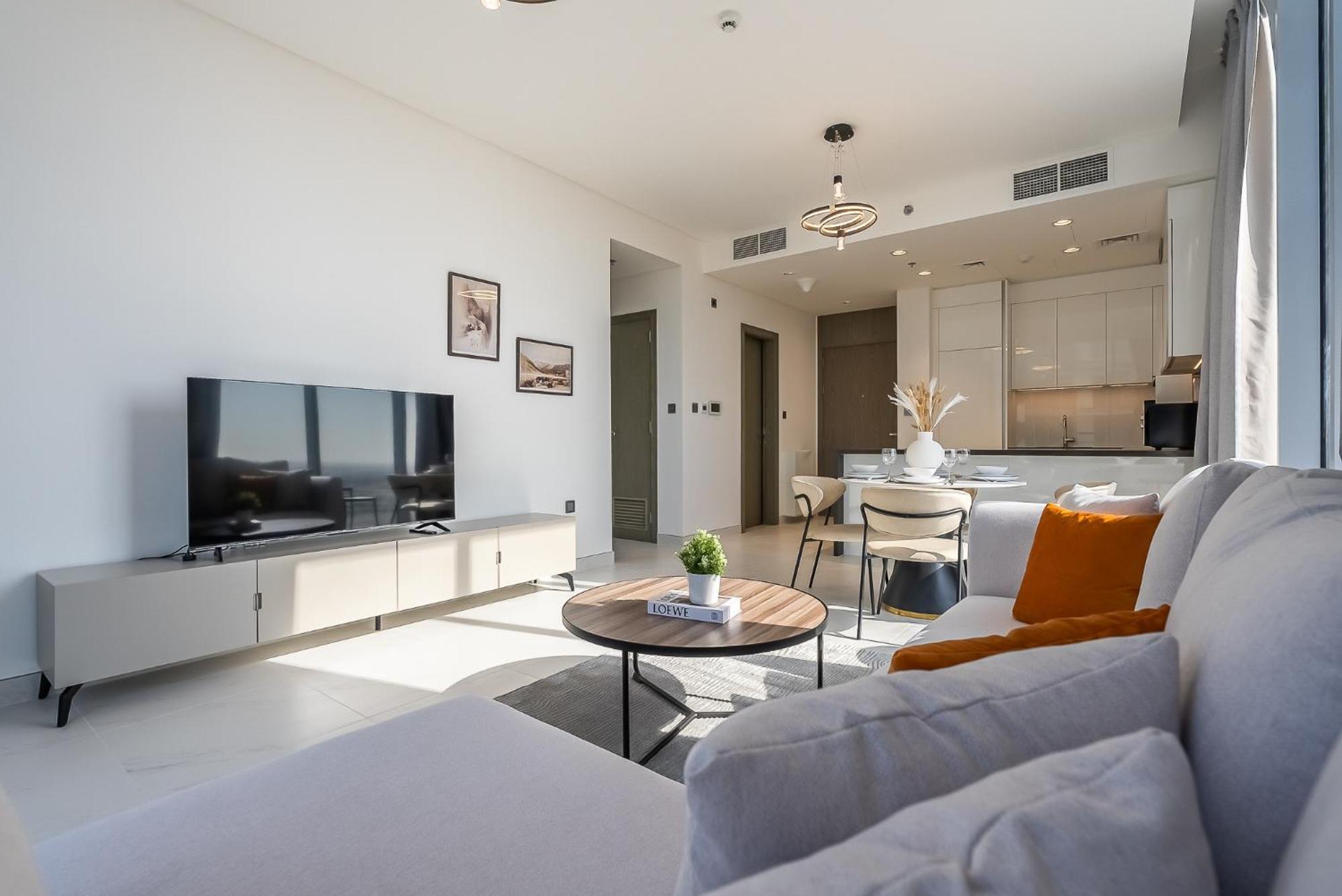 12 I District One I Lagoons I 1 Bedroom *