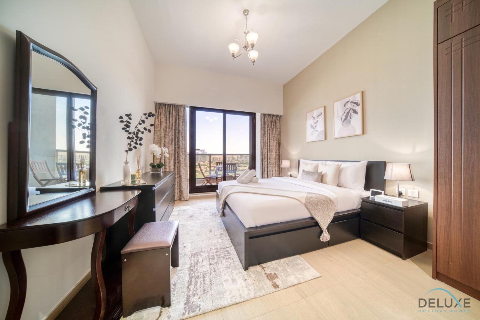 Striking 1br At Elite 8 Sports Sports City By Deluxe