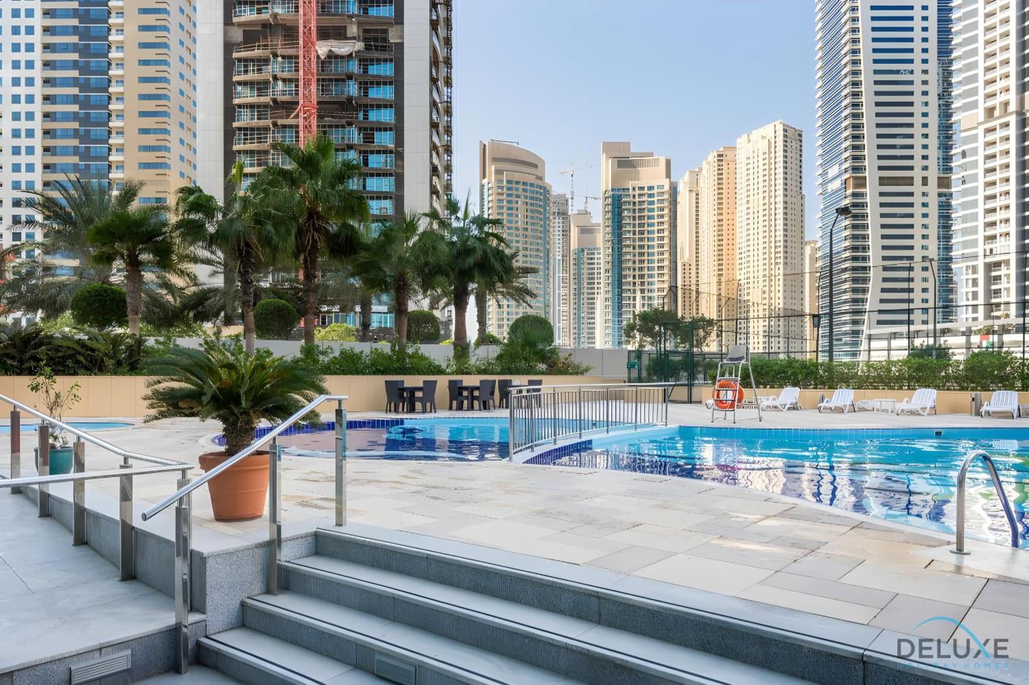 Apartment Contemporary 1br At Marina Terrace Tower Marina By Deluxe Homes *