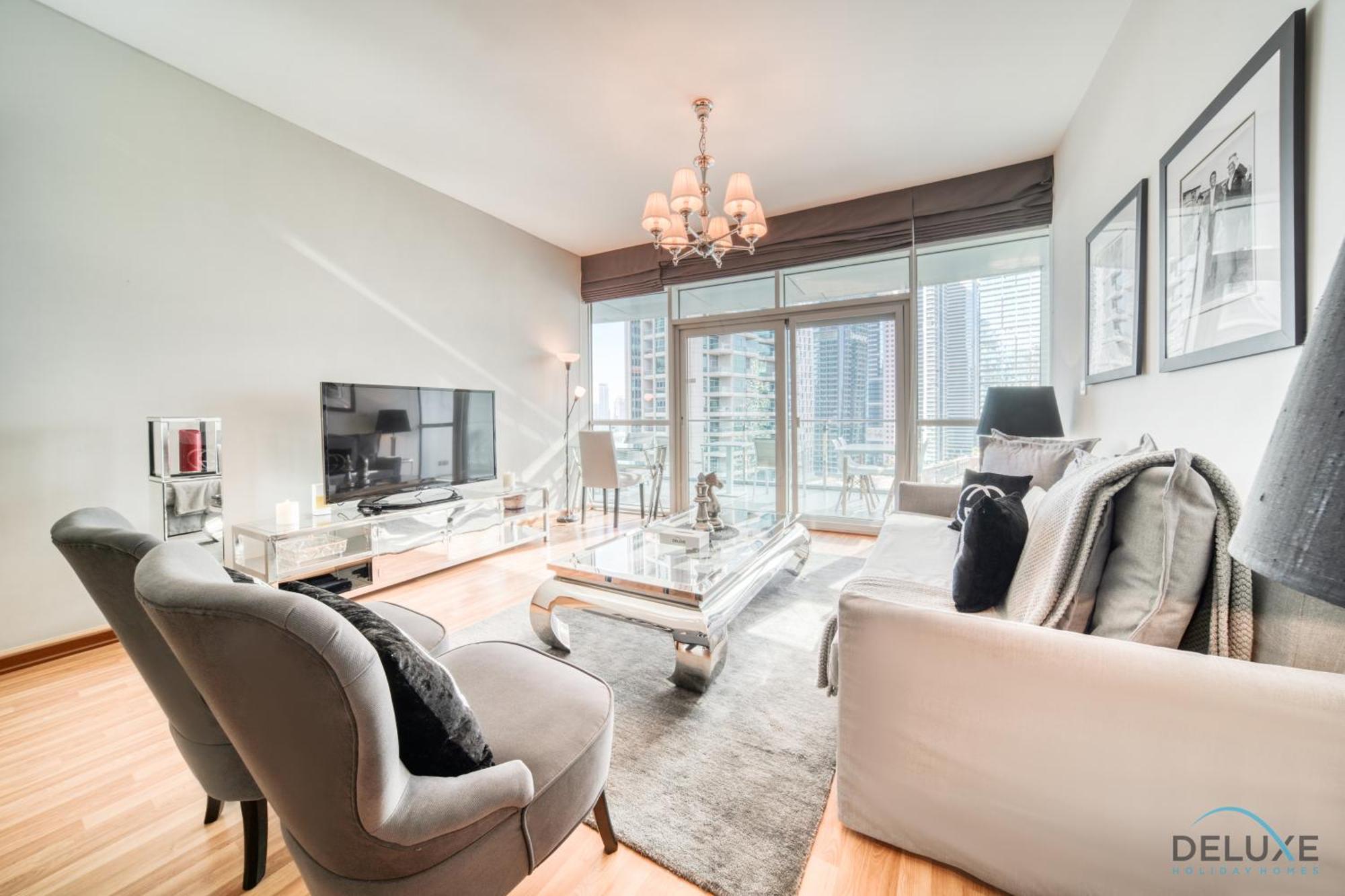 Apartment Contemporary 1br At Marina Terrace Tower Marina By Deluxe Homes