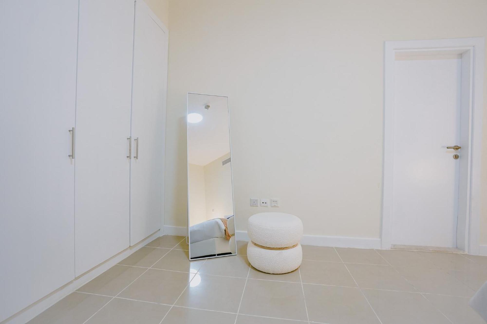 Holiday home Citihome - Contemporary 1br With Marina Glimpse