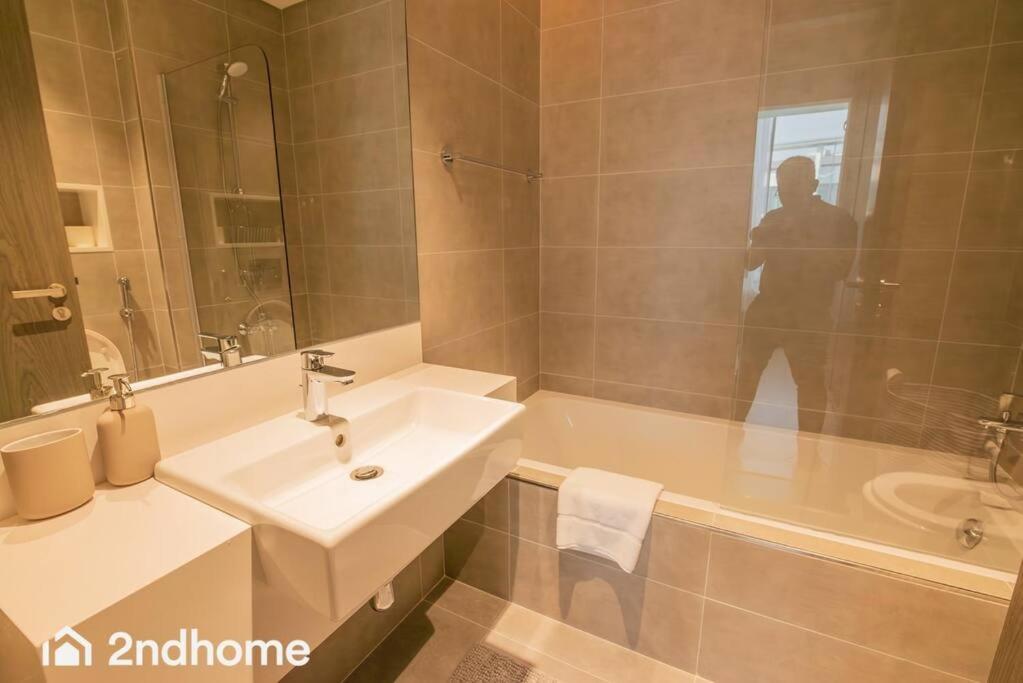 2ndhome - District One Residences , 14 Daire Dubai