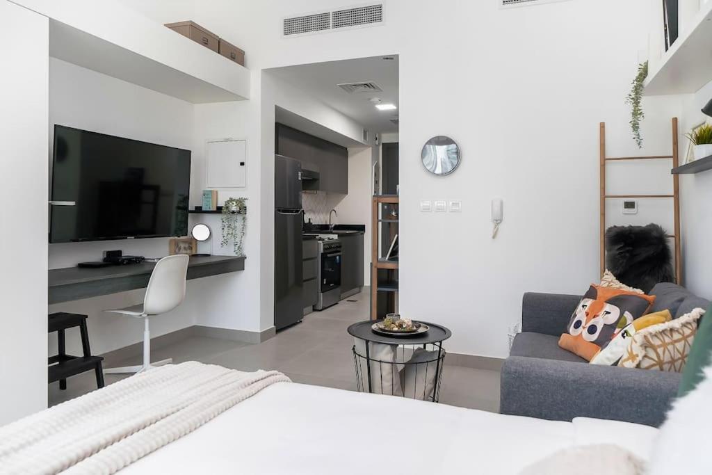 Higuests - Bella Rose Tower * Dubai