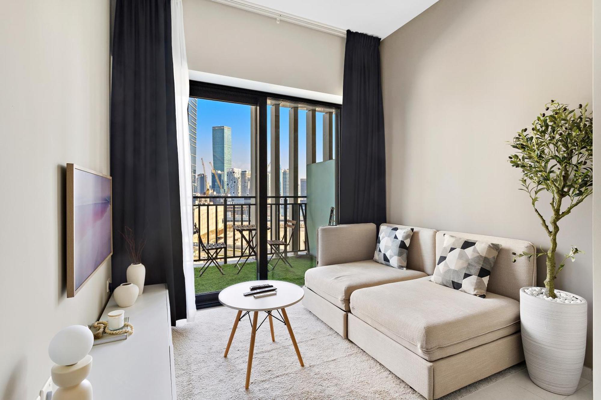 Stunning 1br Business Bay Dubai
