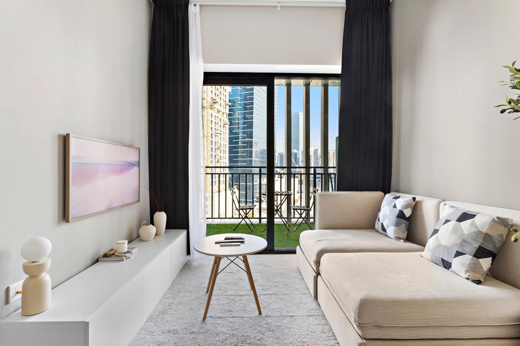 Apartment Stunning 1br Business Bay Dubai