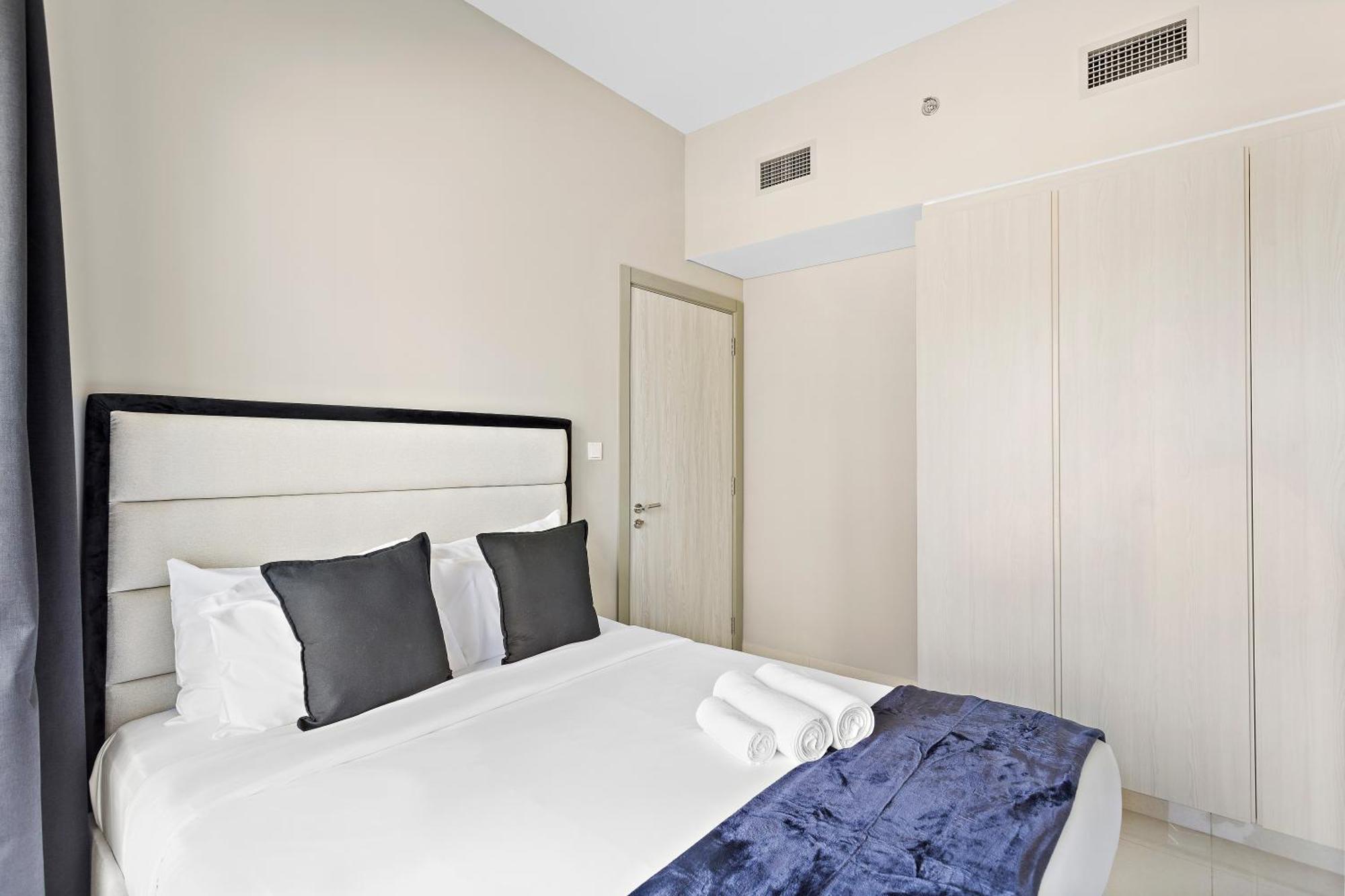 Stunning 1br Business Bay * Dubai