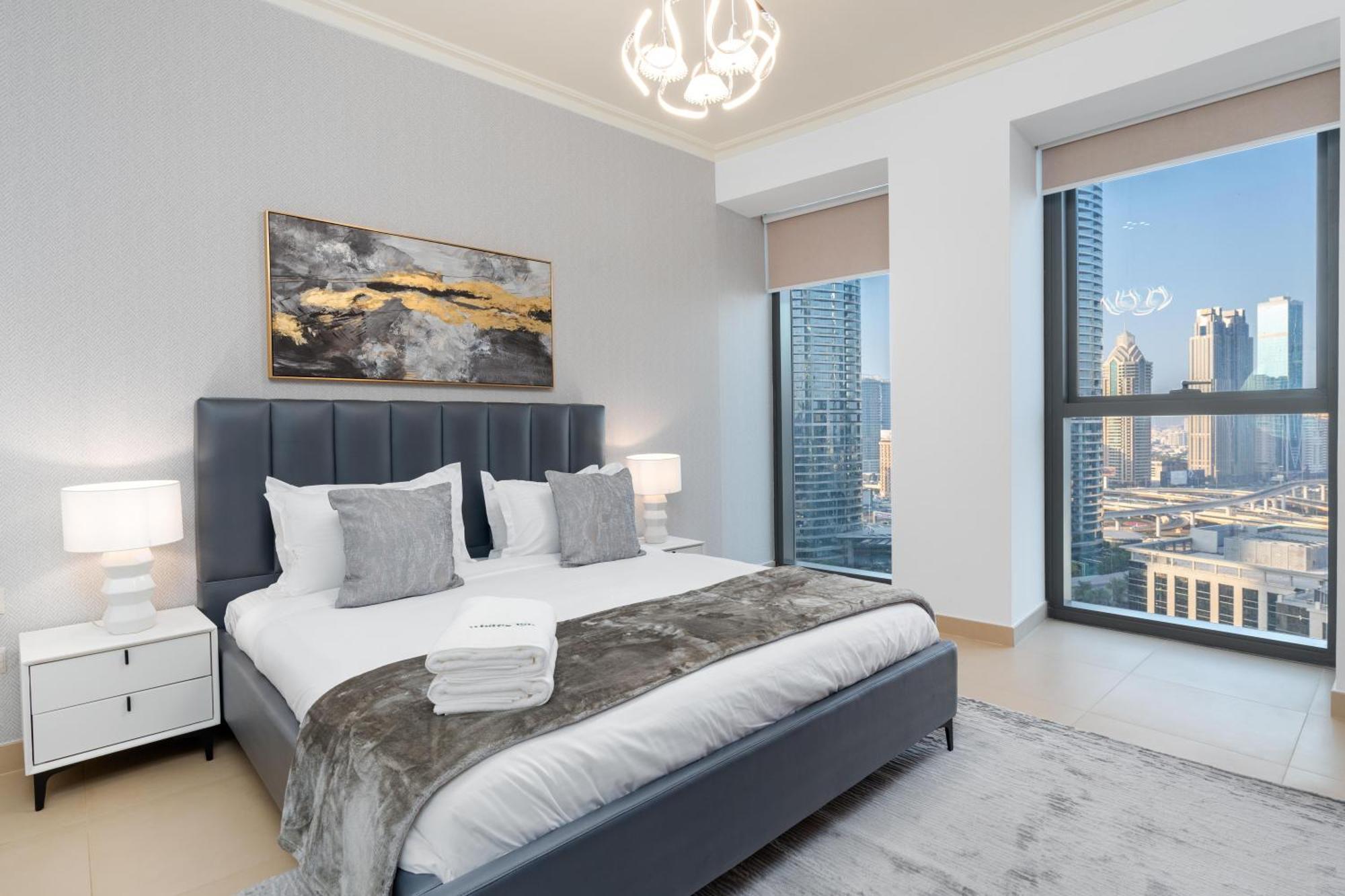 Whitesage - Unbeatable Views Of Burj Khalifa In This Huge 3br Apartment *