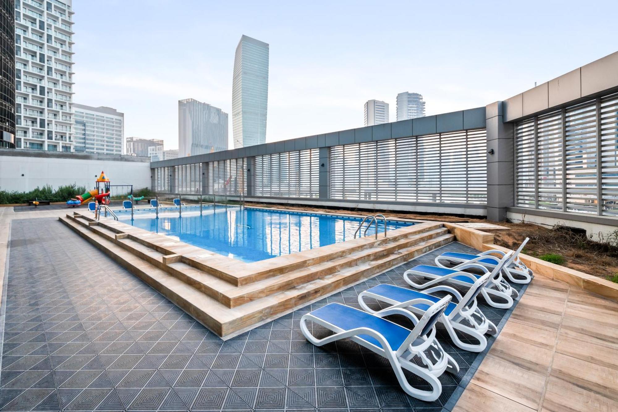 Cozy Business Bay With Burj Khalifa View *