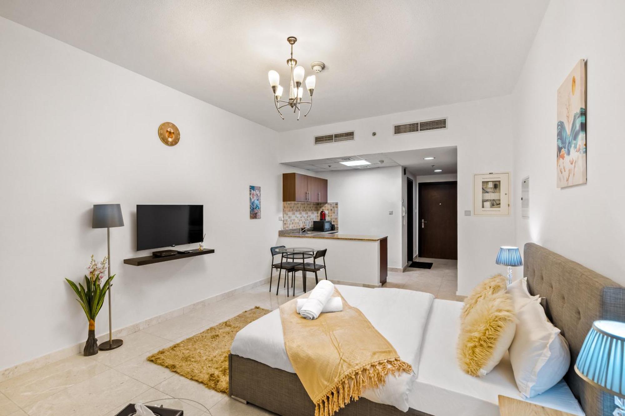 Cozy Business Bay With Burj Khalifa View *