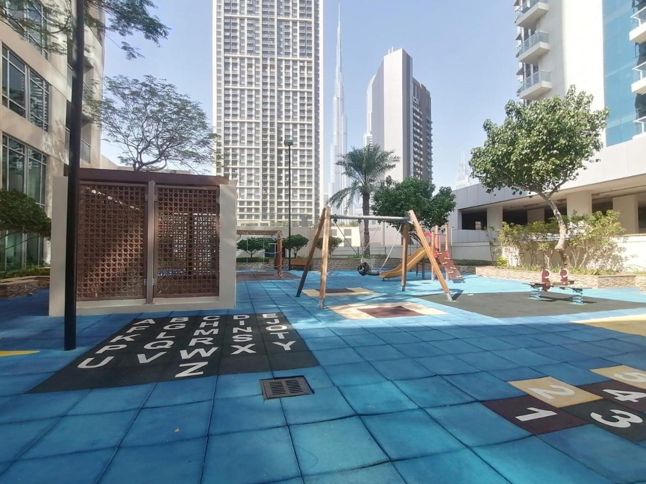 Burj Views Tower C, Downtown,dubai Uae Apartamento
