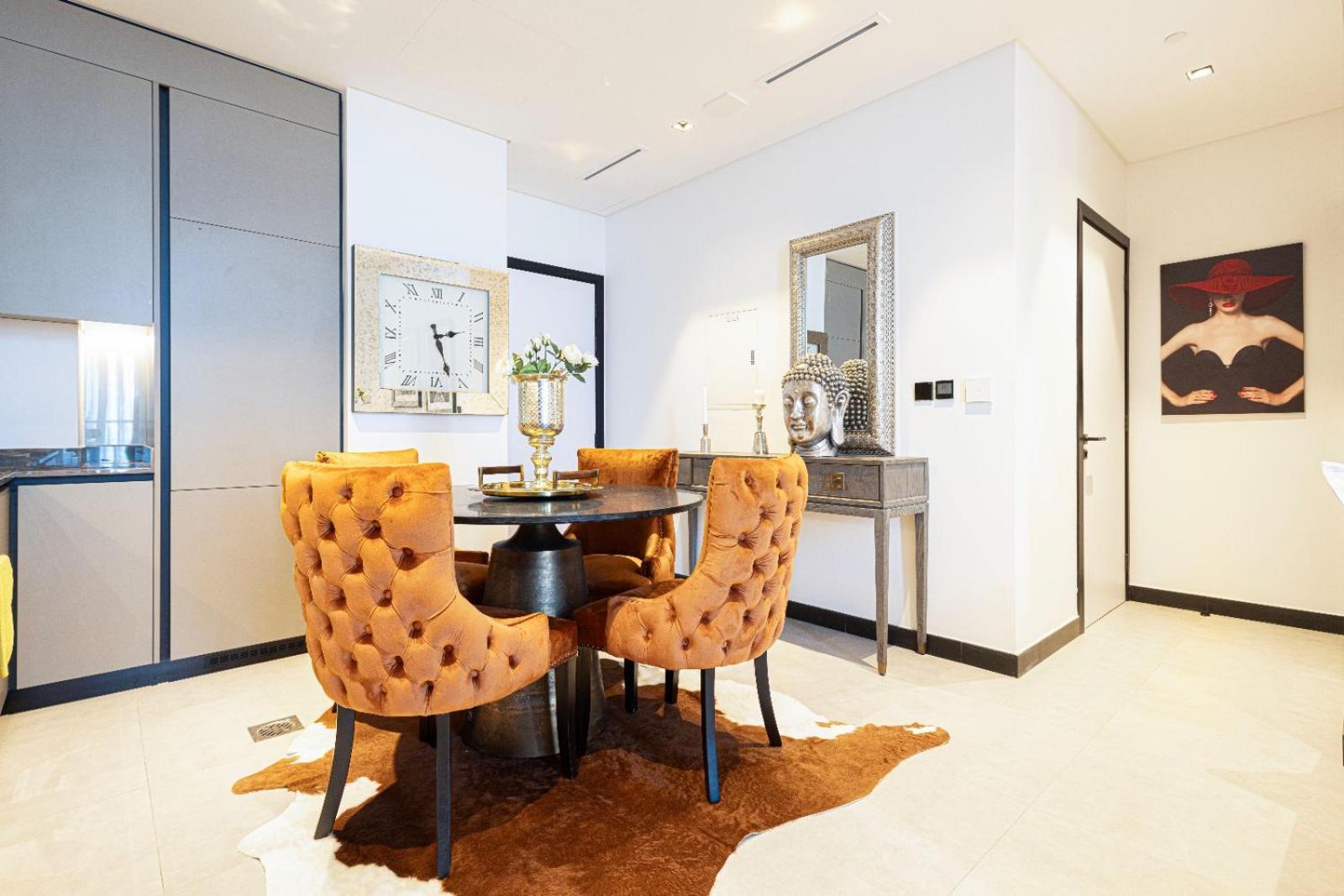 The 15 Northside Luxury Living Daire