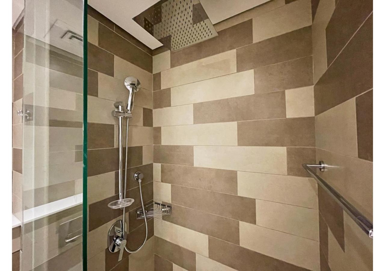 First Class In Seven Palm With Direct Access To The West Palm And Nakheel Mall Apartment *
