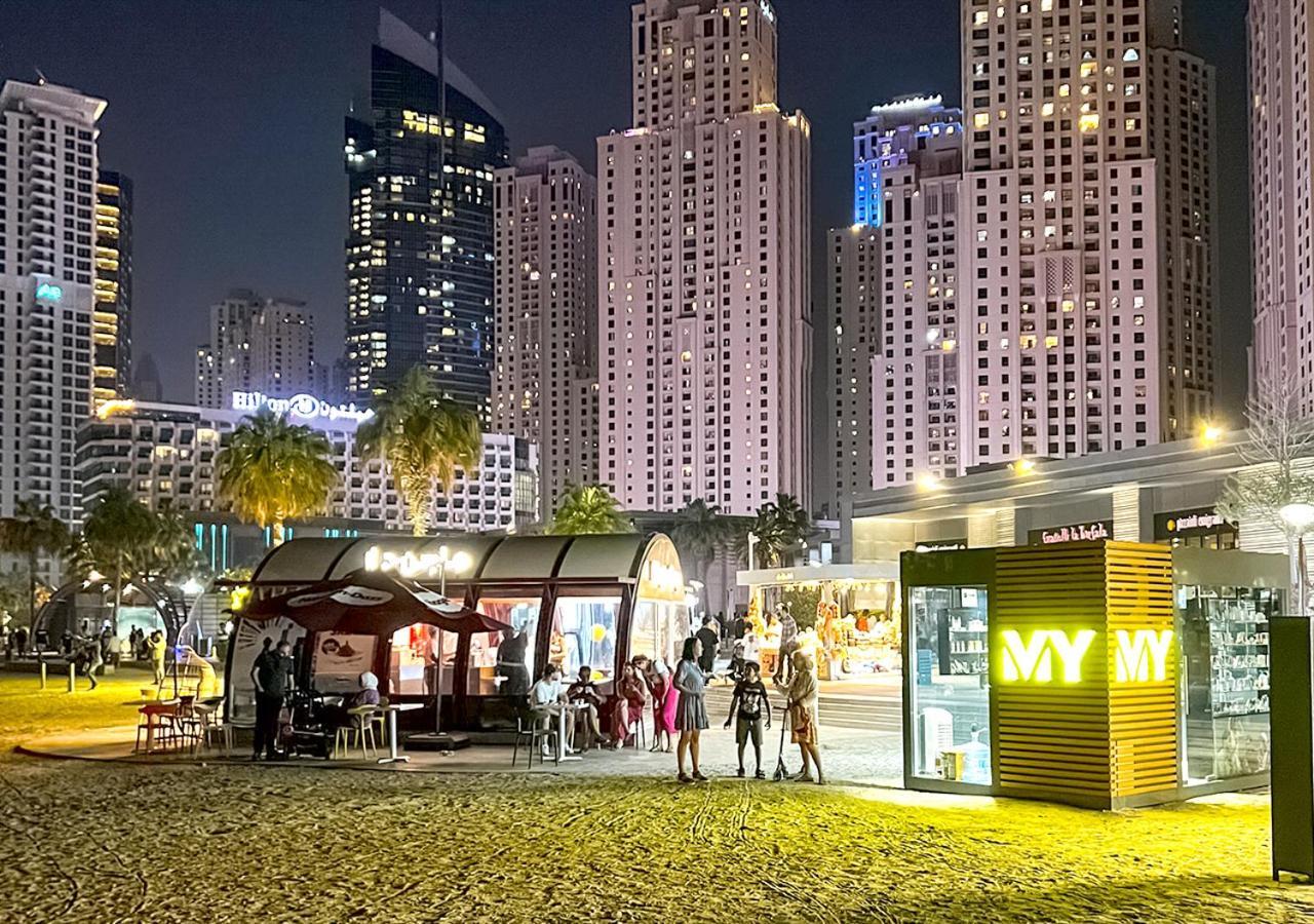 Ramada Hotel, And By Wyndham Jbr Apart Otel Dubai
