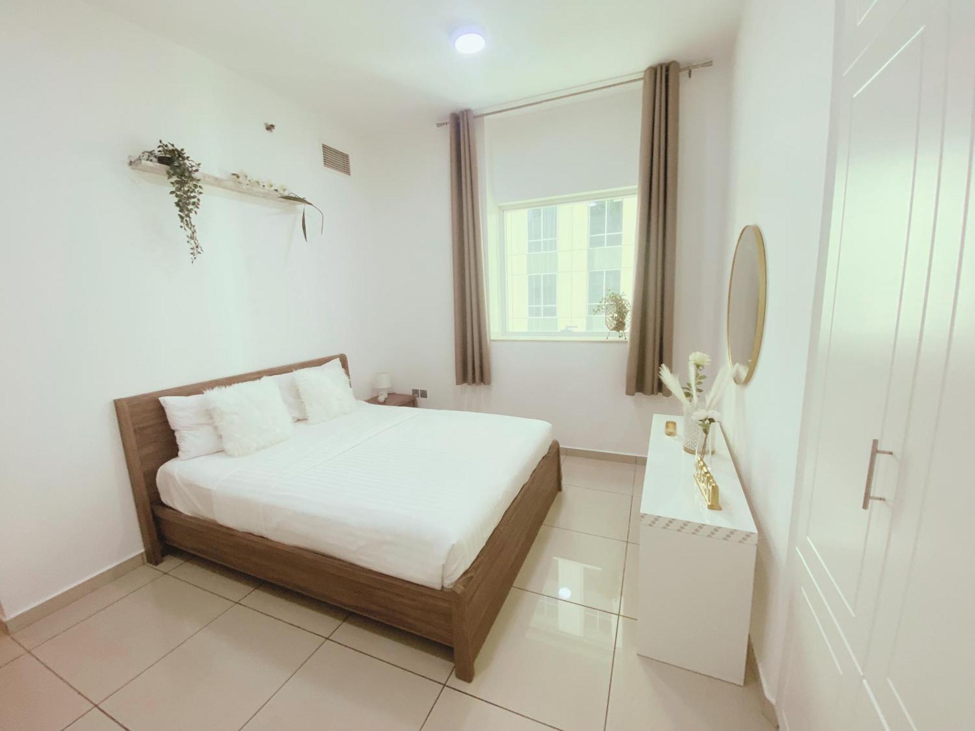 Apartment Lovely Marina - Partial Sea View *
